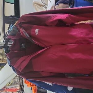 The North Face 2 in 1 jacket size womens Large